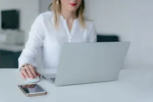 Jak najlepsze biura nieruchomości we Wrocławiu dbają o opinie?
