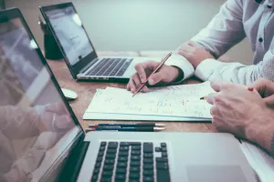 Jak zwiększyć szansę na sukces w branży e-commerce?